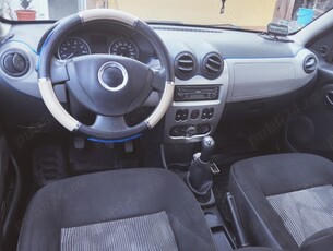 vand dacia sandero