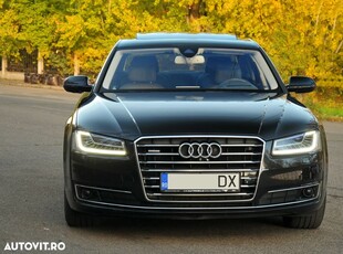 Audi A8 3.0 TDI DPF quattro tiptronic