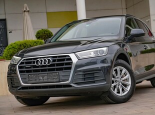 Audi Q5 2.0 40 TDI quattro S tronic Sport