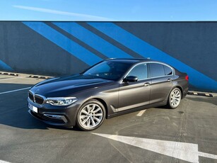 BMW Seria 5 520d AT