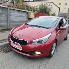 Kia Ceed 1.4 CVVT Attract plus