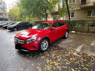 Mercedes-Benz GLA 220 d 4Matic 7G-DCT