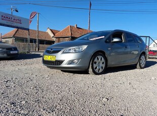 Opel Astra 1.7 CDTI DPF Design Edition