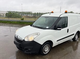 Opel Combo 1.3 CDTI L2H1 LKW-Zulassung Selection