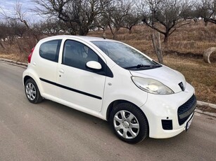 Peugeot 107 Two 1.0 E 2tronic