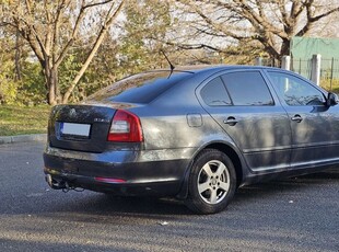 Skoda Octavia 1.6 MPI Elegance