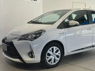 Toyota Yaris 1.5 VVT-i HSD Dynamic