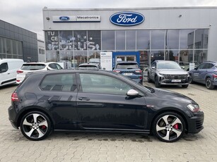 Volkswagen Golf 2.0 TSI BMT GTI Performance