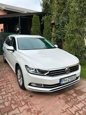 Volkswagen Passat Variant 1.6 TDI (BlueMotion Technology) DSG Trendline