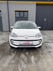 Volkswagen up! (BlueMotion Technology) move