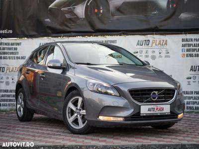 Volvo V40 D2