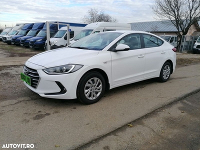 Hyundai Elantra 1.6 CRDI Comfort