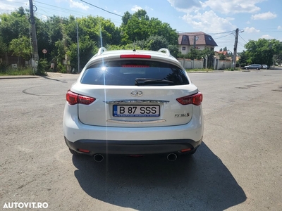 Infiniti FX 30 FX30d AWD Aut. S Premium