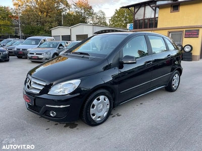 Mercedes-Benz B 180 Autotronic