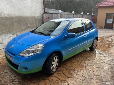 Vând Renault Clio 3 1.5 dci Euro 5