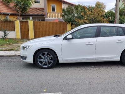 Volvo V60, an 2016, euro 6