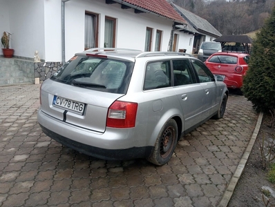 Audi a4 2004...1.9 diesel Barcani