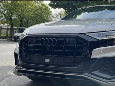 Audi Q8 5.0 hybrid Popoveni
