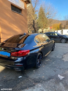 BMW Seria 5 530d xDrive AT