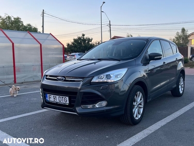 Ford Kuga 2.0 TDCi Powershift 4WD Titanium