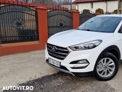 Hyundai Tucson blue 1.7 CRDi 2WD Advantage