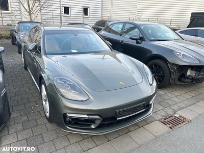 Porsche Panamera 4 E-Hybrid