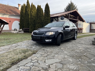 Skoda Octavia lll Harman