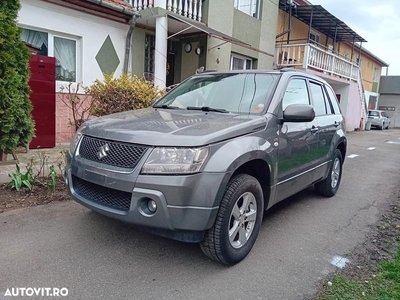 Suzuki Grand Vitara 1.9 DDiS Comfort