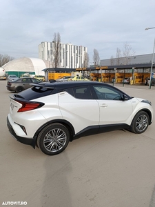 Toyota C-HR 2.0 HSD 184 CP 4x2 CVT Classy Bi-Tone