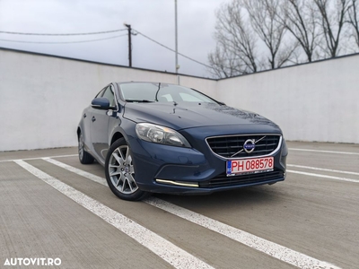 Volvo V40 D4 Momentum