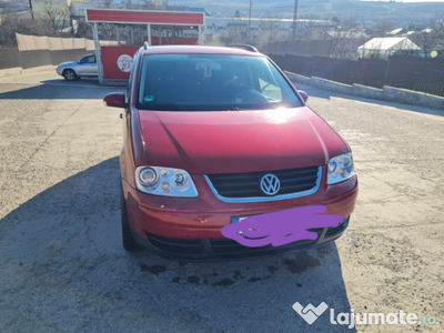 Vw touran 2.0 tdi 2004 7 locuri