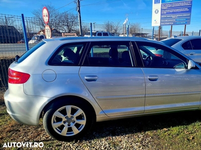 Mercedes-Benz A 180 CDI (BlueEFFICIENCY) 7G-DCT Style