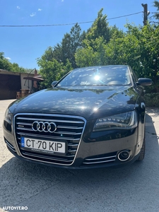 Audi A8 3.0 TDI DPF quattro tiptronic