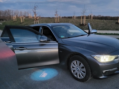 BMW seria 3 320d Touring Xdrive Luxury Line