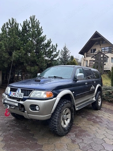 Mitsubishi Pajero Sport Offroad