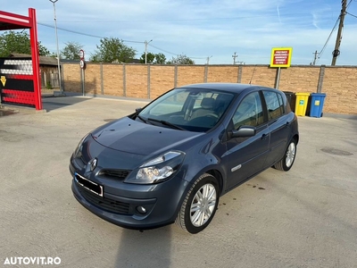 Renault Clio III 1.6 Confort Dynamique