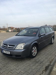 Vând Opel