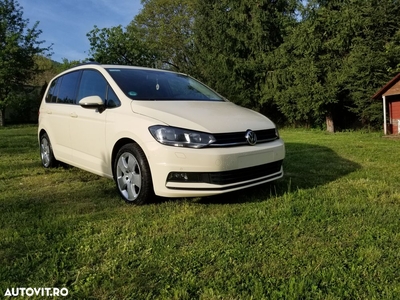 Volkswagen Touran 2.0 TDI SCR DSG Highline