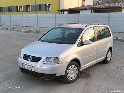 VW Touran cutie automata DSG motor 1.9 diesel TDI 105 cp 7 locuri