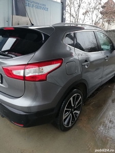 Nissan Qashqai 2016 1618 cm3 Benzina