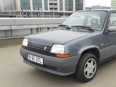 Vând Renault 5 inmatriculat + Renault 5 pentru piese