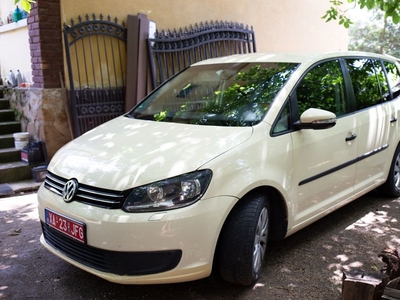 Vand Volkswagen Touran,an 2015