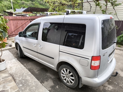 Vw Caddy 2010 1,9 tdi BLS