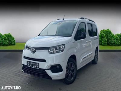Toyota Proace City Verso Electric 100KW/136 CP 50KWH L2H1 6+1 Family+