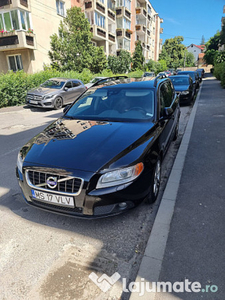 Liciteaza-Volvo V70 2012