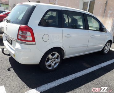 Opel Zafira B 7 locuri