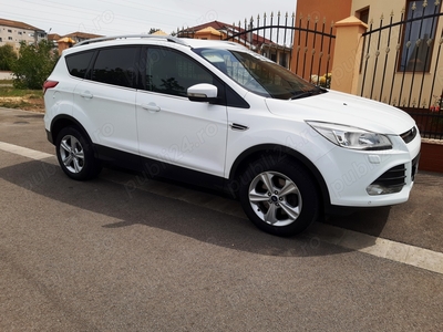 2015 FORD KUGA 2015 TRACTIUNE 4X4 169000 KM reali cu service doar in reprezentanta ford