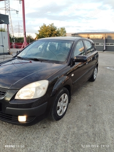 Autoturism Kia Rio