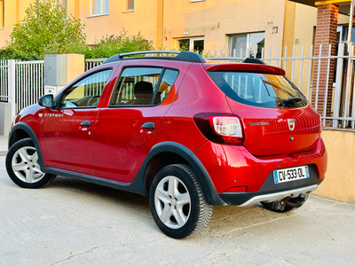 Dacia Sandero Stepway 0.9 TCE 90Cp 2013 ompecabila