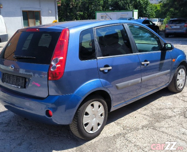 Ford Fiesta 1.3 benzină